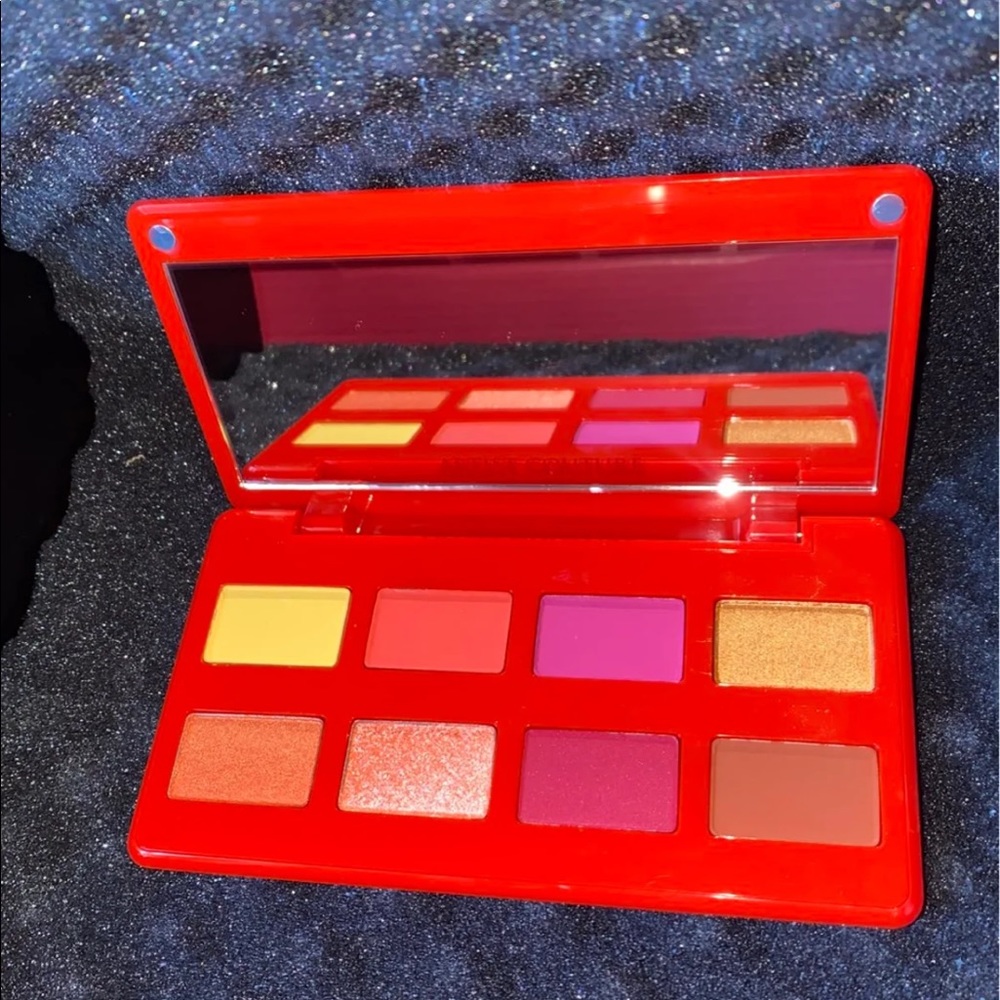 Artist Couture Callenite palette